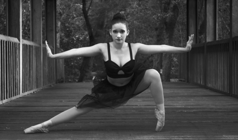 ballerina-826092_1920